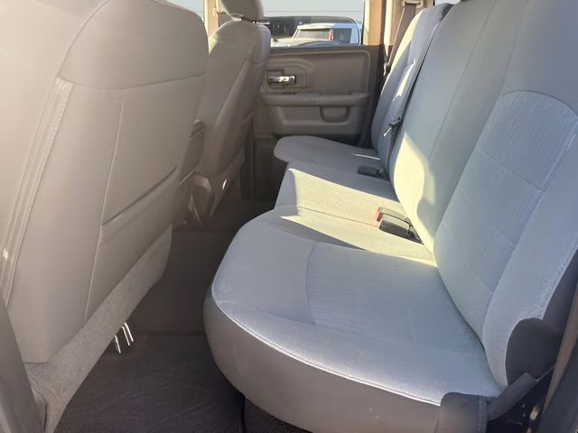 2022 Billet Silver Metallic Clearcoat Ram 1500 Classic SLT 4X4 Truck