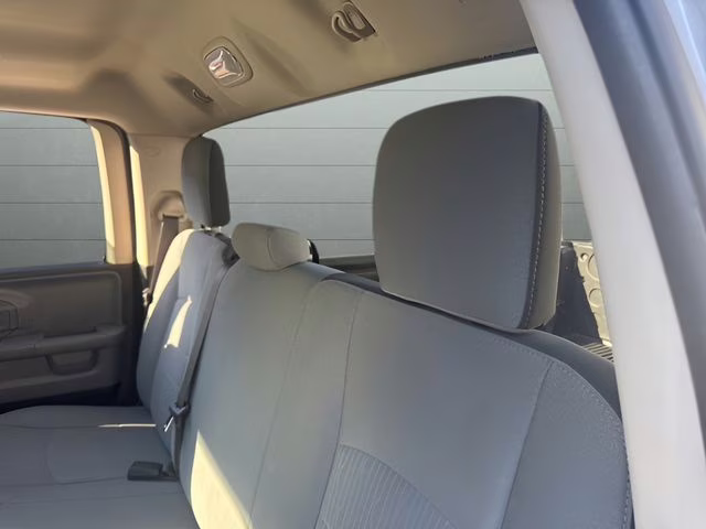2022 Billet Silver Metallic Clearcoat Ram 1500 Classic SLT 4X4 Truck