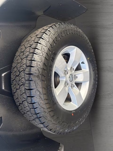 2022 Billet Silver Metallic Clearcoat Ram 1500 Classic SLT 4X4 Truck