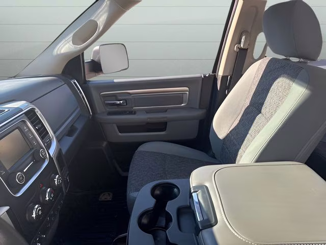 2018 Black Forest Green Pearlcoat Ram 3500 SLT 4X4 Truck