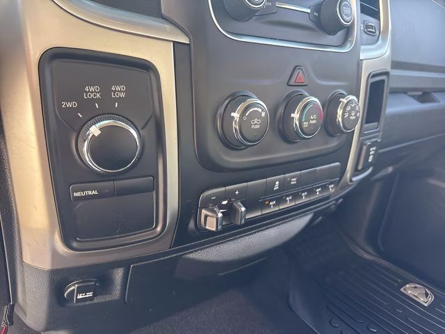 2018 Black Forest Green Pearlcoat Ram 3500 SLT 4X4 Truck