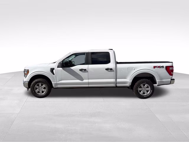 2021 Oxford White Ford F-150 XL 4X4 Truck