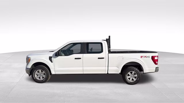 2021 Oxford White Ford F-150 XL 4X4 Truck