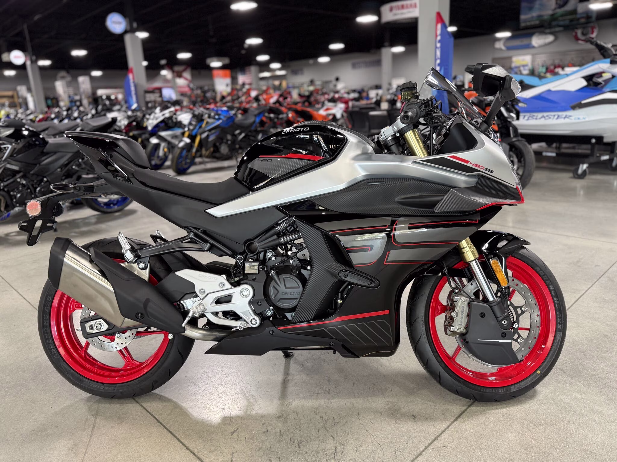 2026 - CFMOTO 450SS Motorcycle