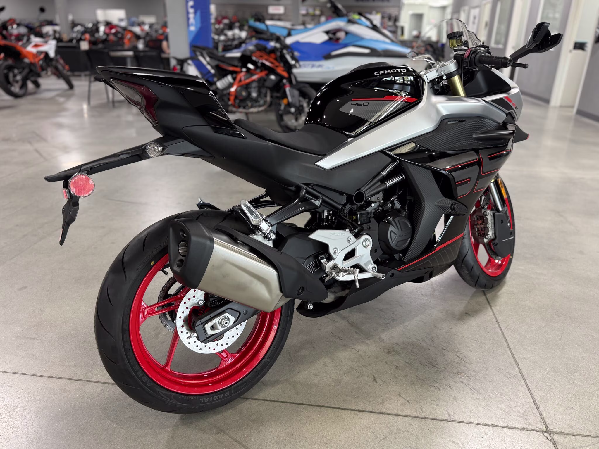 2026 - CFMOTO 450SS Motorcycle