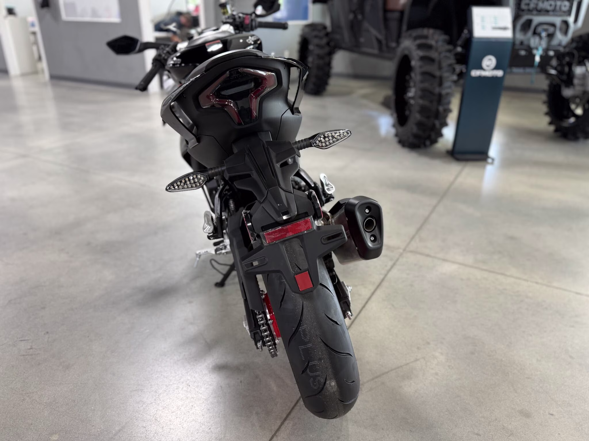 2026 - CFMOTO 450SS Motorcycle