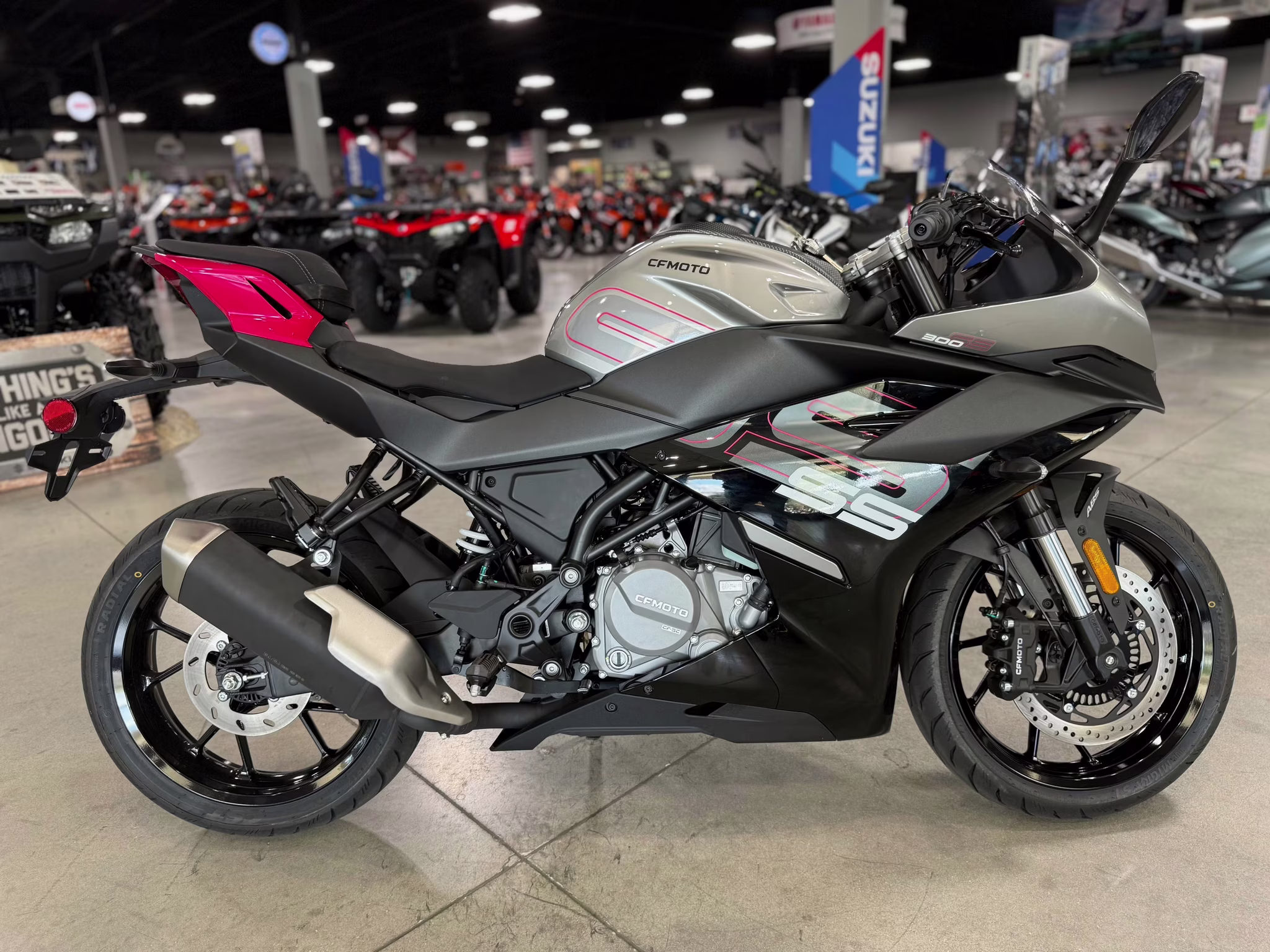 2026 BLK CFMOTO 300SS Motorcycle