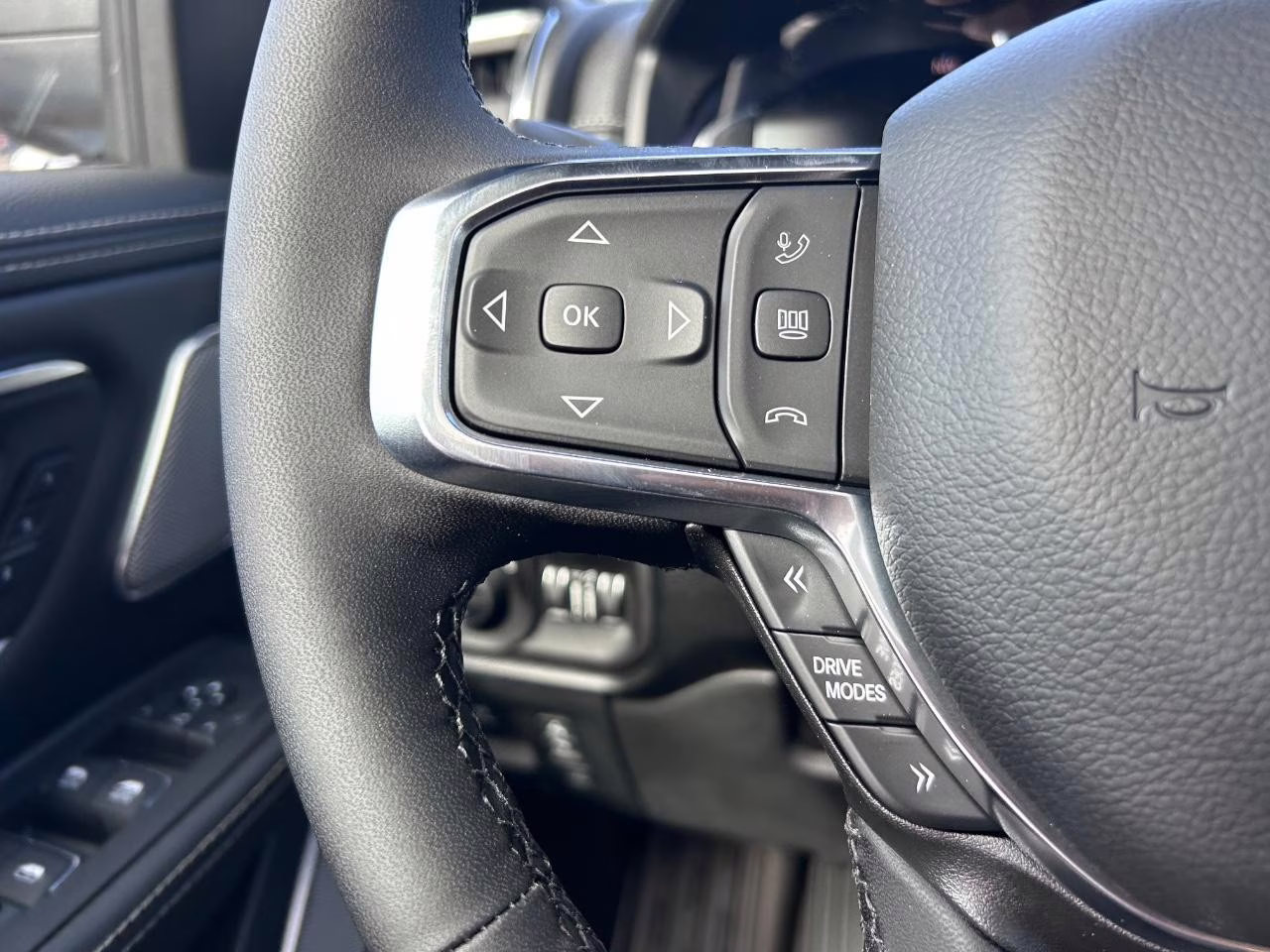 2026 Ivory White Tri-Coat Pearlcoat Ram 1500 Laramie 4X4 Truck