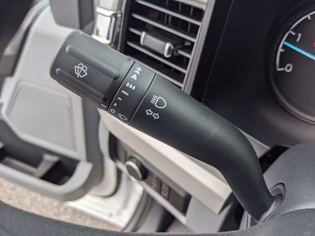 2026 Oxford White Ford Super Duty F-450 DRW XL 4X4 Chassis