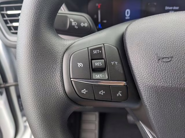2026 Oxford White Ford Escape Active FWD SUV