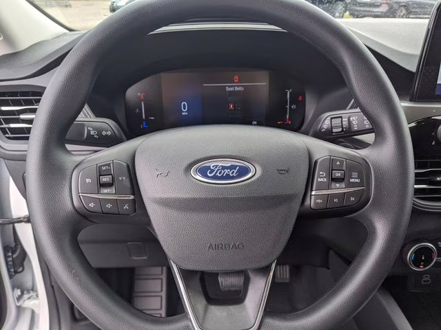 2026 Oxford White Ford Escape Active FWD SUV