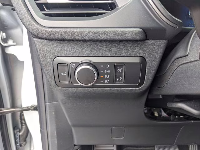 2026 Space Silver Metallic Ford Escape Active FWD SUV
