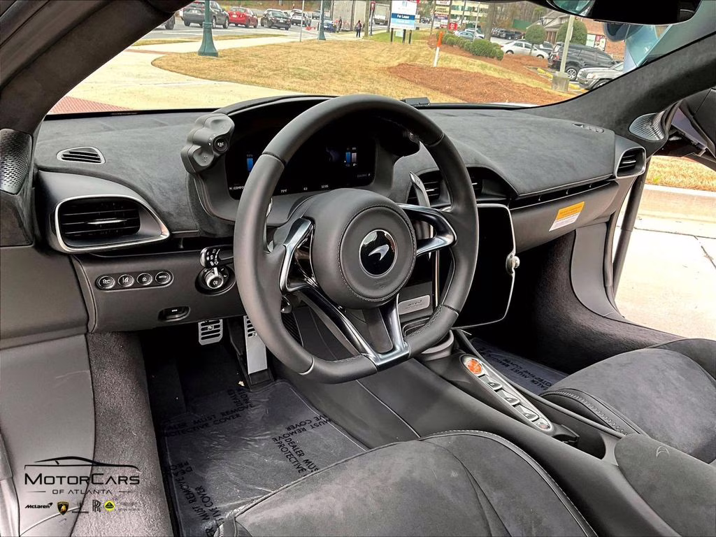 2026 McLaren Artura - Photo 6