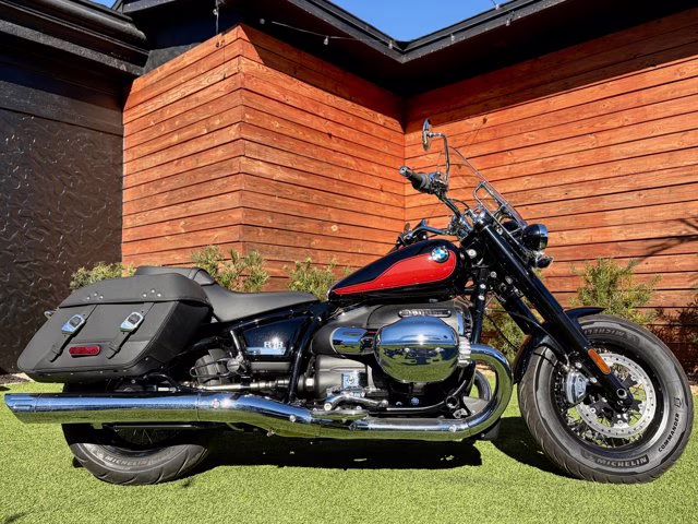 2024 BLACK STORM VINTAGE METAL BMW R 18 CLASSIC