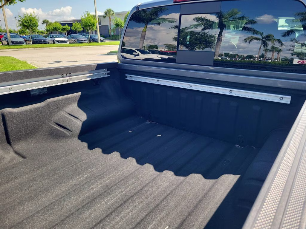 2026 Gun Metallic Nissan Frontier PRO-X RWD Truck