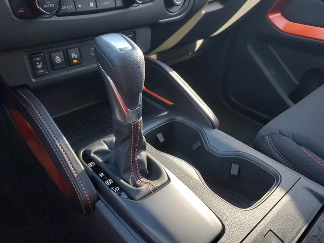 2026 Glacier White Nissan Frontier PRO-X RWD Truck