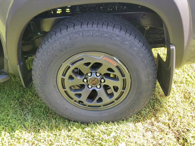 2026 Gun Metallic Nissan Frontier PRO-4X 4X4 Truck