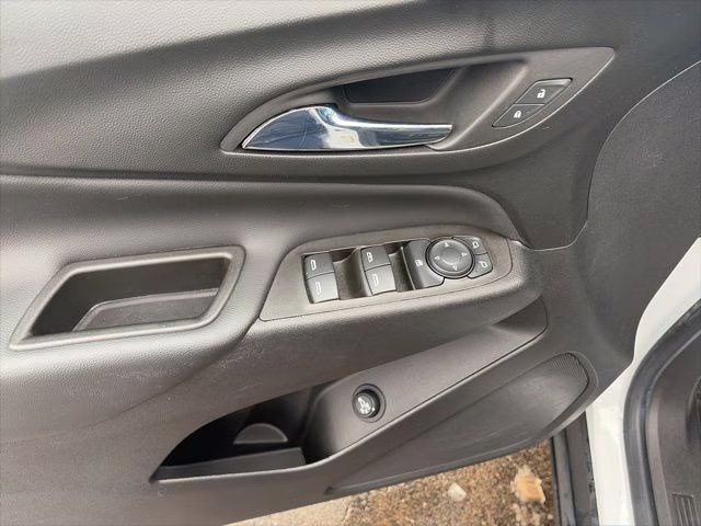 2022 Summit White Chevrolet Equinox LT AWD SUV