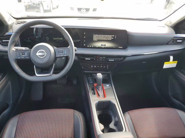 2026 Gun Metallic/Scarlet Ember Tintcoat Nissan Kicks SR FWD SUV