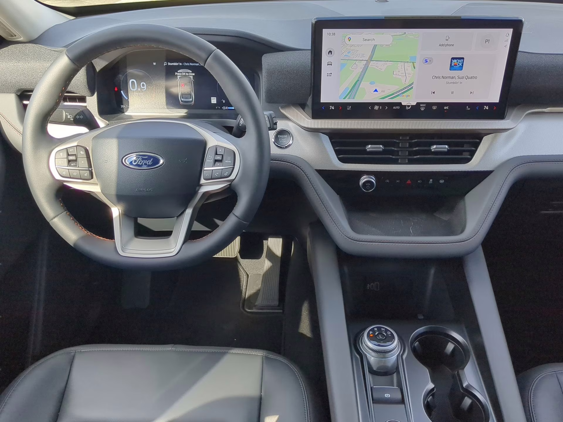 2026 Star White Metallic Tri-Coat Ford Explorer Active RWD SUV