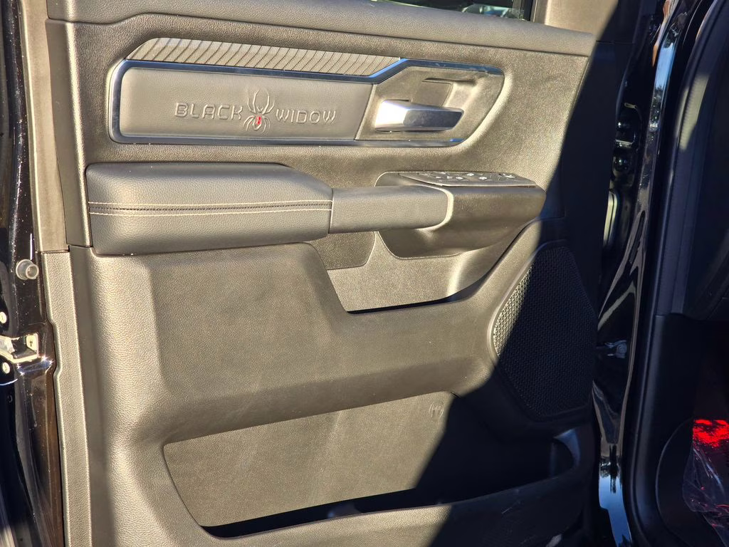 2026 Diamond Black Crystal Pearlcoat Ram 1500 Big Horn/Lone Star 4X4 Truck