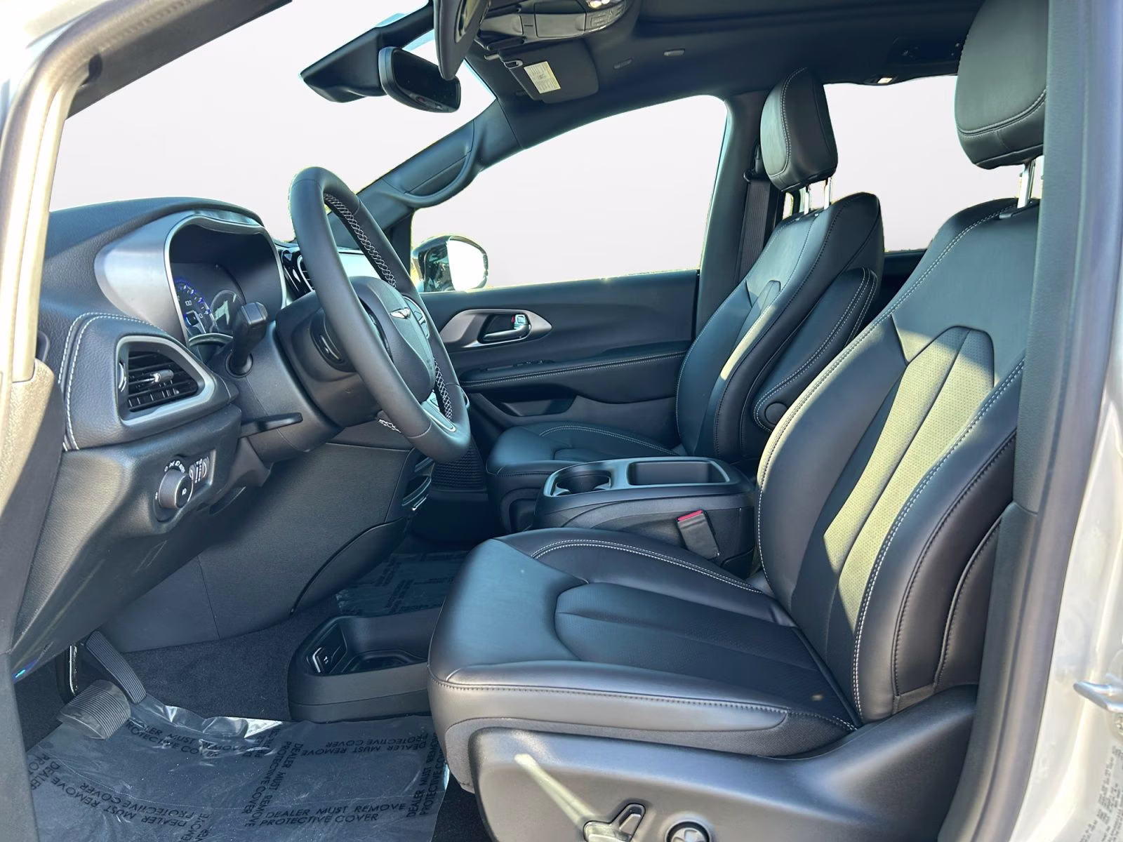 2026 Silver Mist Clearcoat Chrysler Pacifica Select AWD Van