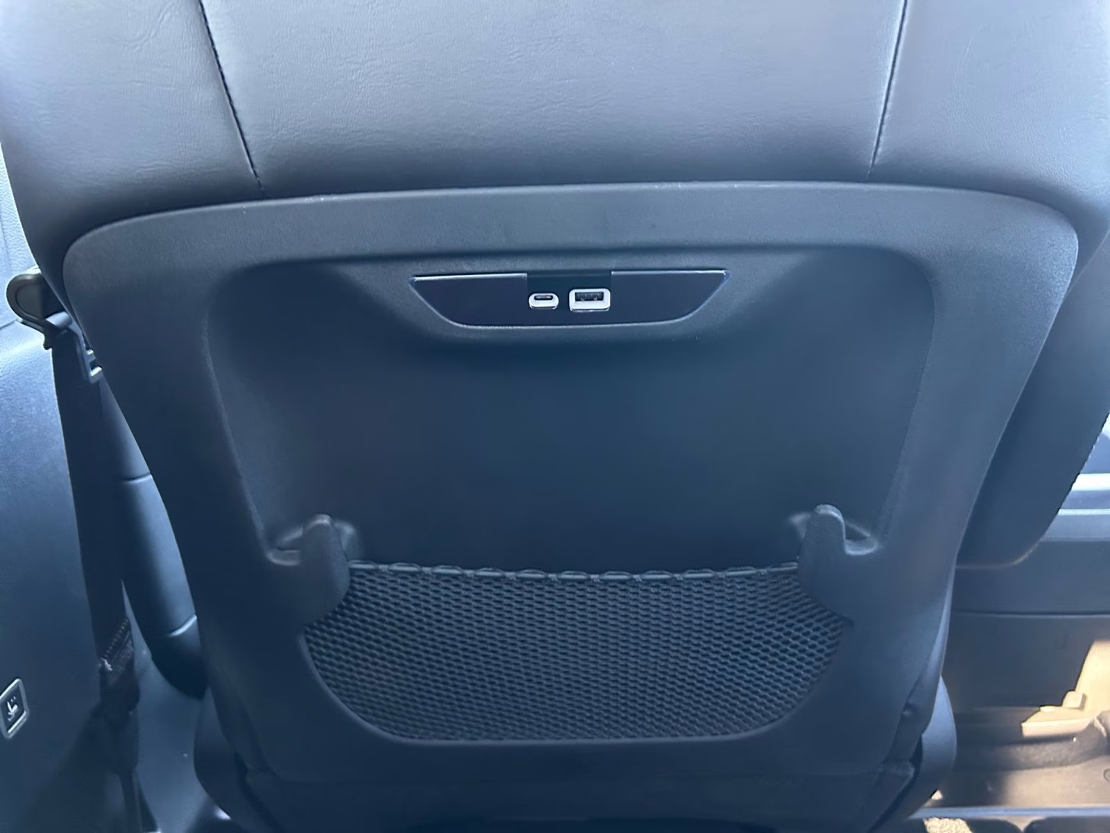 2026 Silver Mist Clearcoat Chrysler Pacifica Select AWD Van