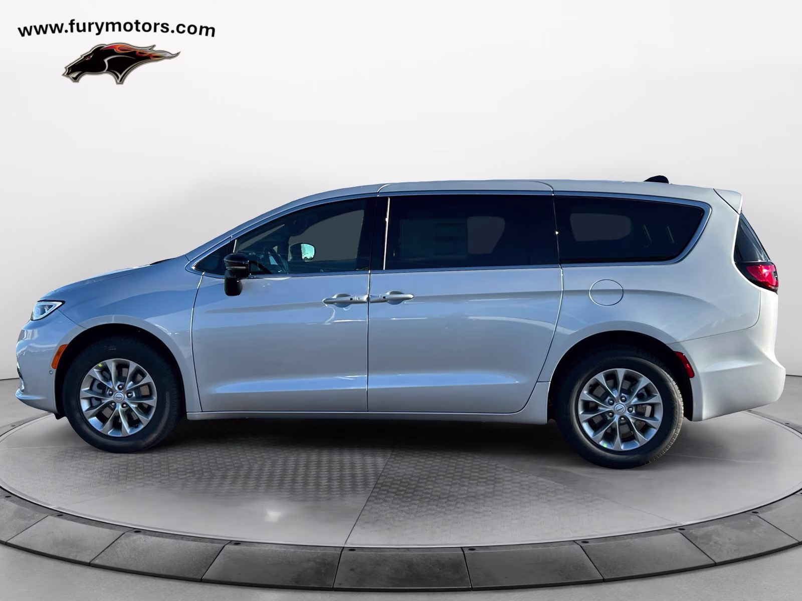 2026 Silver Mist Clearcoat Chrysler Pacifica Select AWD Van