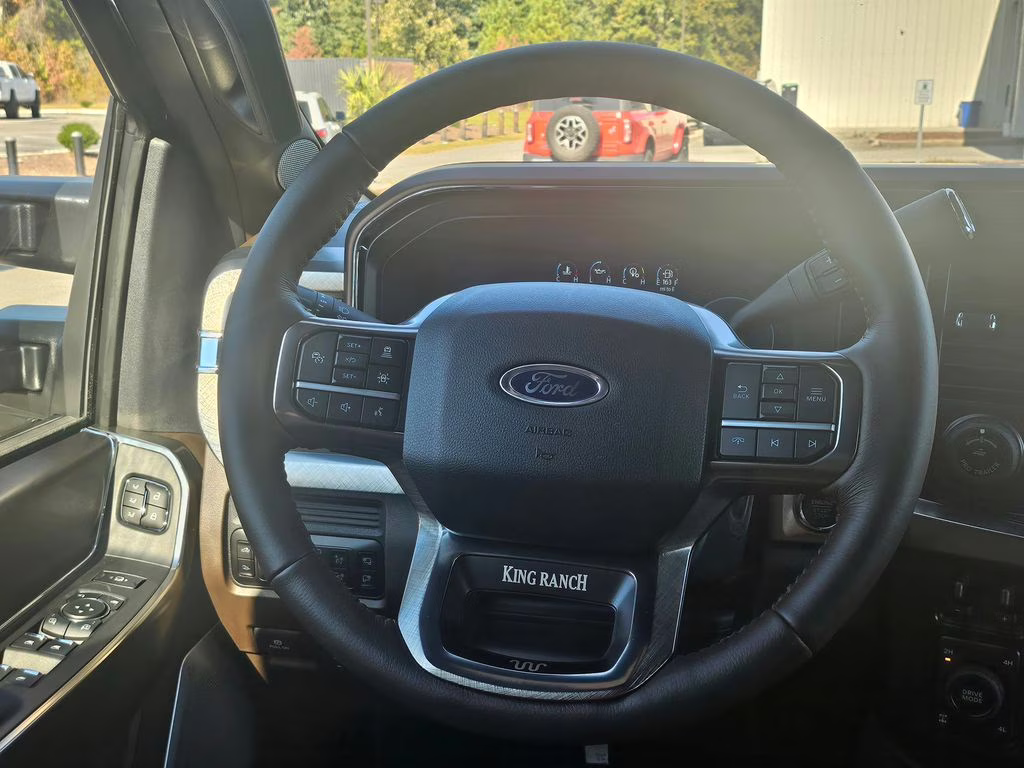 2026 Agate Black Metallic Ford Super Duty F-350 SRW King Ranch 4X4 Truck