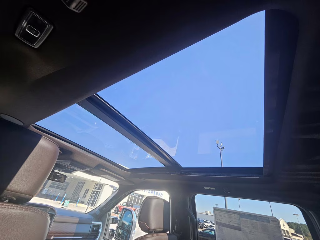 2026 Agate Black Metallic Ford Super Duty F-350 SRW King Ranch 4X4 Truck