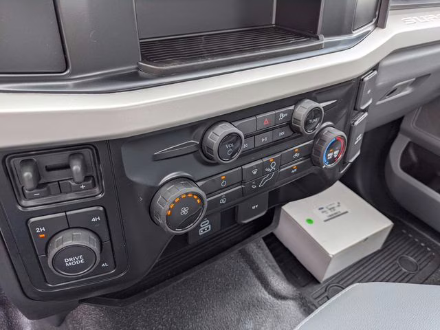 2026 Oxford White Ford Super Duty F-450 DRW XL 4X4 Chassis