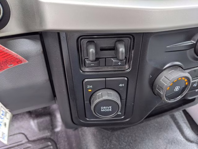 2026 Oxford White Ford Super Duty F-450 DRW XL 4X4 Chassis