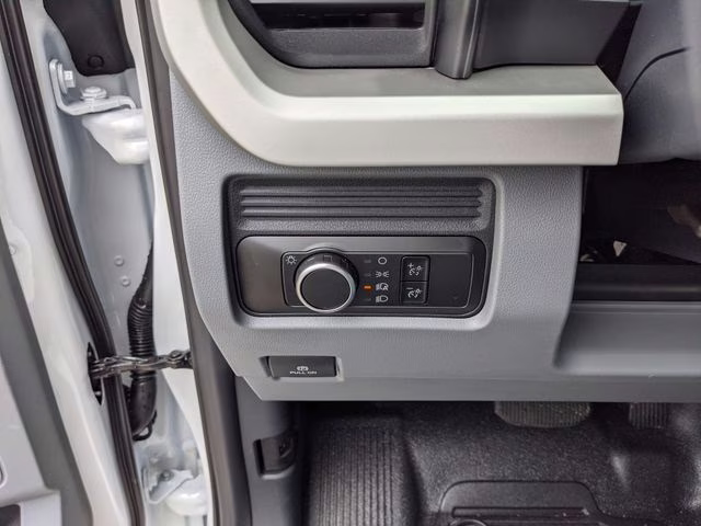 2026 Oxford White Ford Super Duty F-450 DRW XL 4X4 Chassis