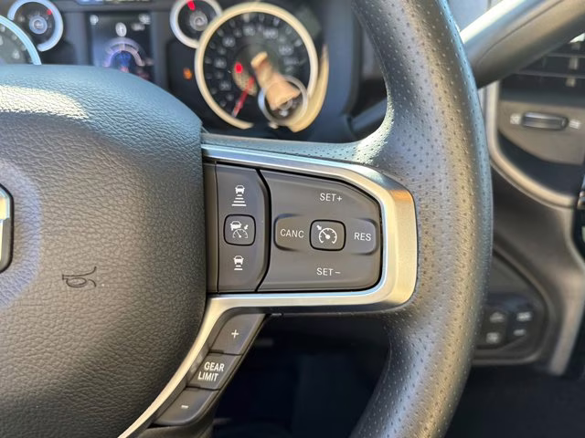 2026 Bright White Clearcoat Ram 2500 Tradesman 4X4 Truck