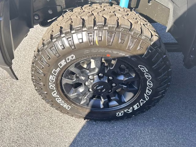 2026 Bright White Clearcoat Ram 2500 Tradesman 4X4 Truck