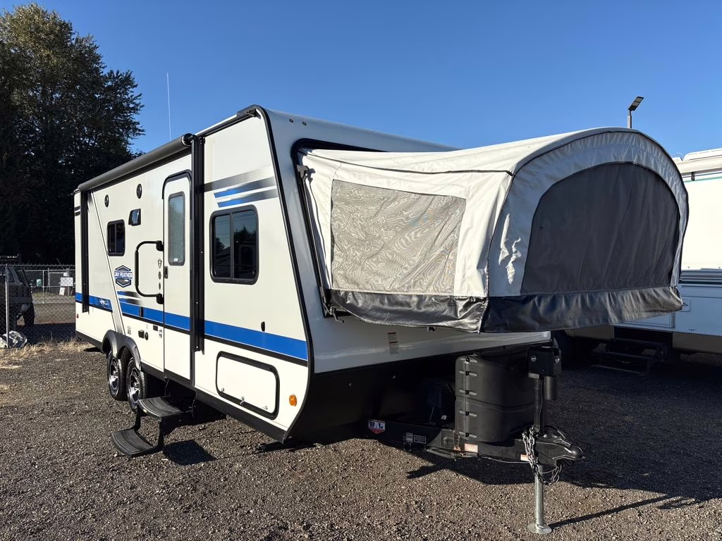 2019 Jayco Jay Feather X23B RV