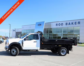 2025 Oxford White Ford Super Duty F-450 DRW XL RWD Truck