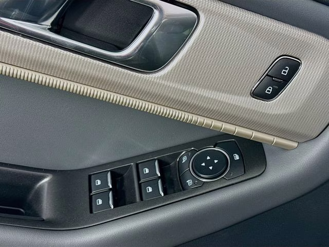 2026 Agate Black Metallic Ford Explorer Active 4X4 SUV
