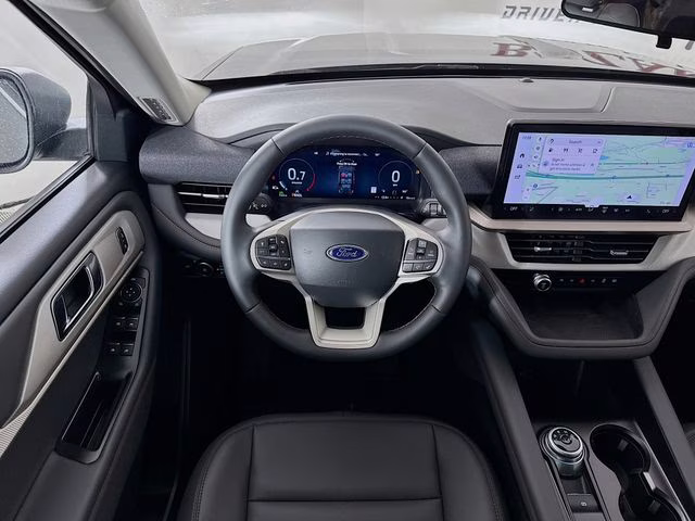 2026 Agate Black Metallic Ford Explorer Active 4X4 SUV