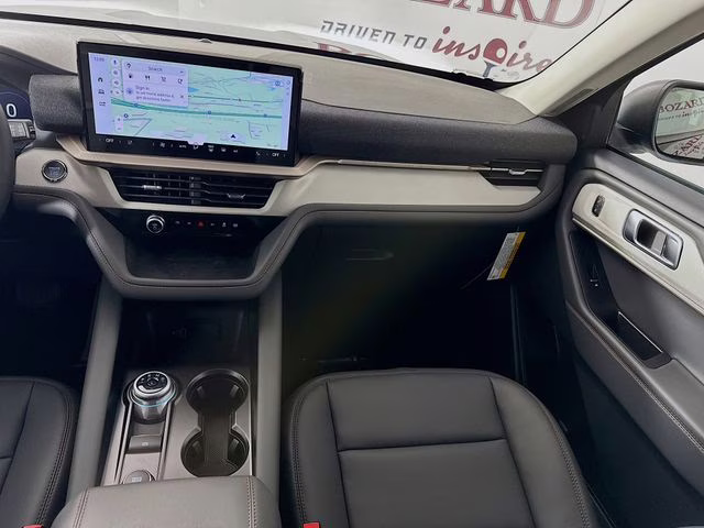 2026 Agate Black Metallic Ford Explorer Active 4X4 SUV