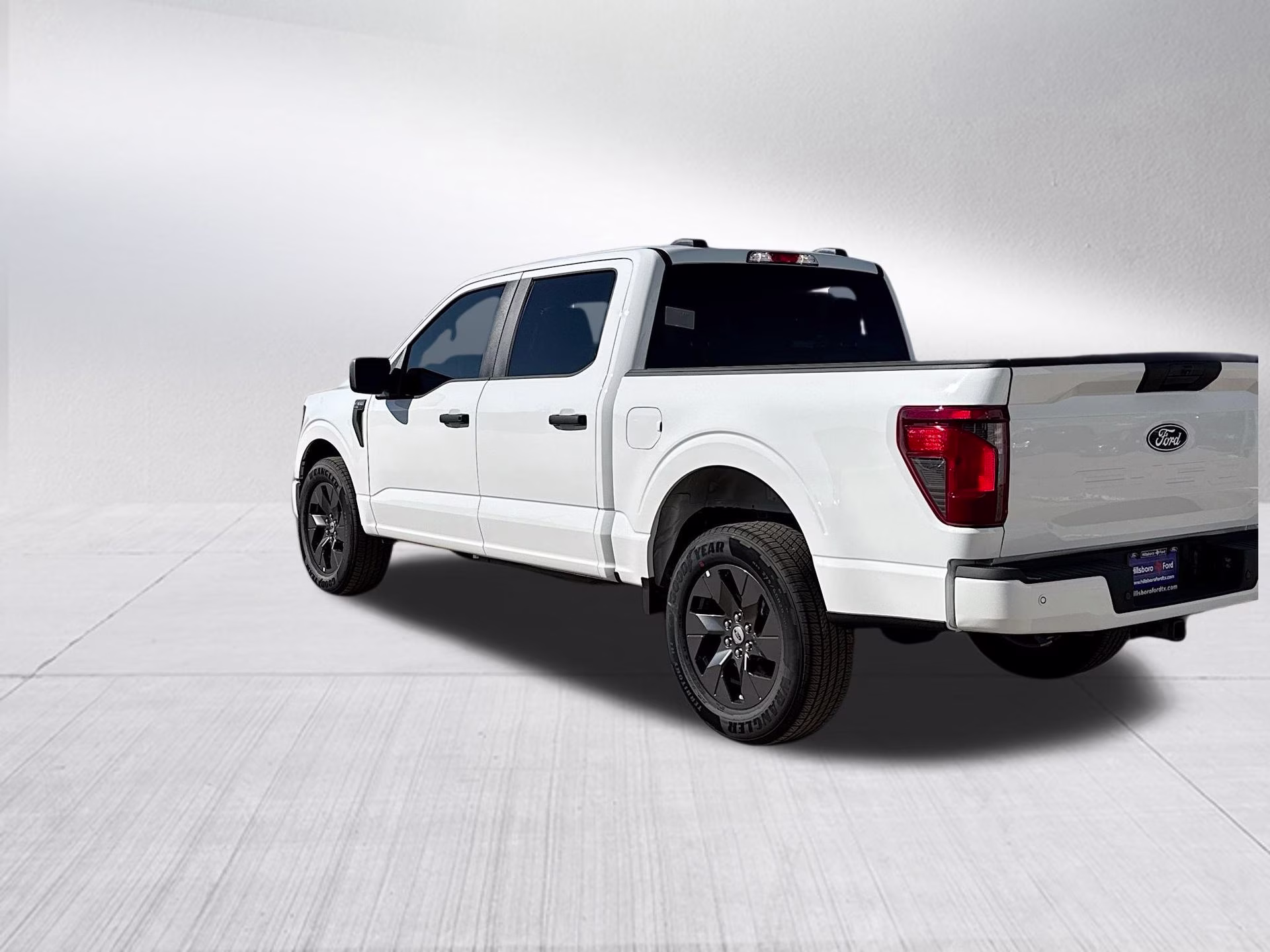 2025 Oxford White Ford F-150 STX RWD Truck