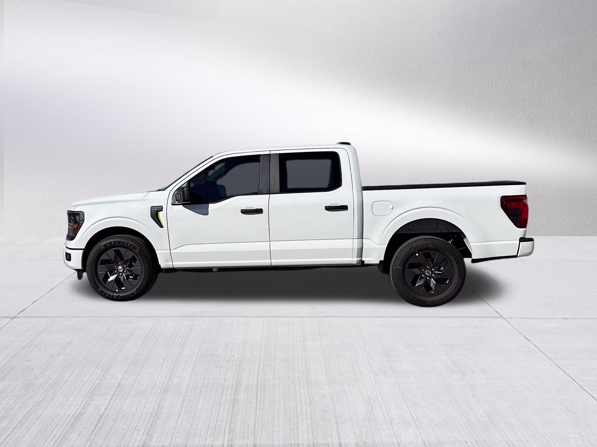 2025 Oxford White Ford F-150 STX RWD Truck