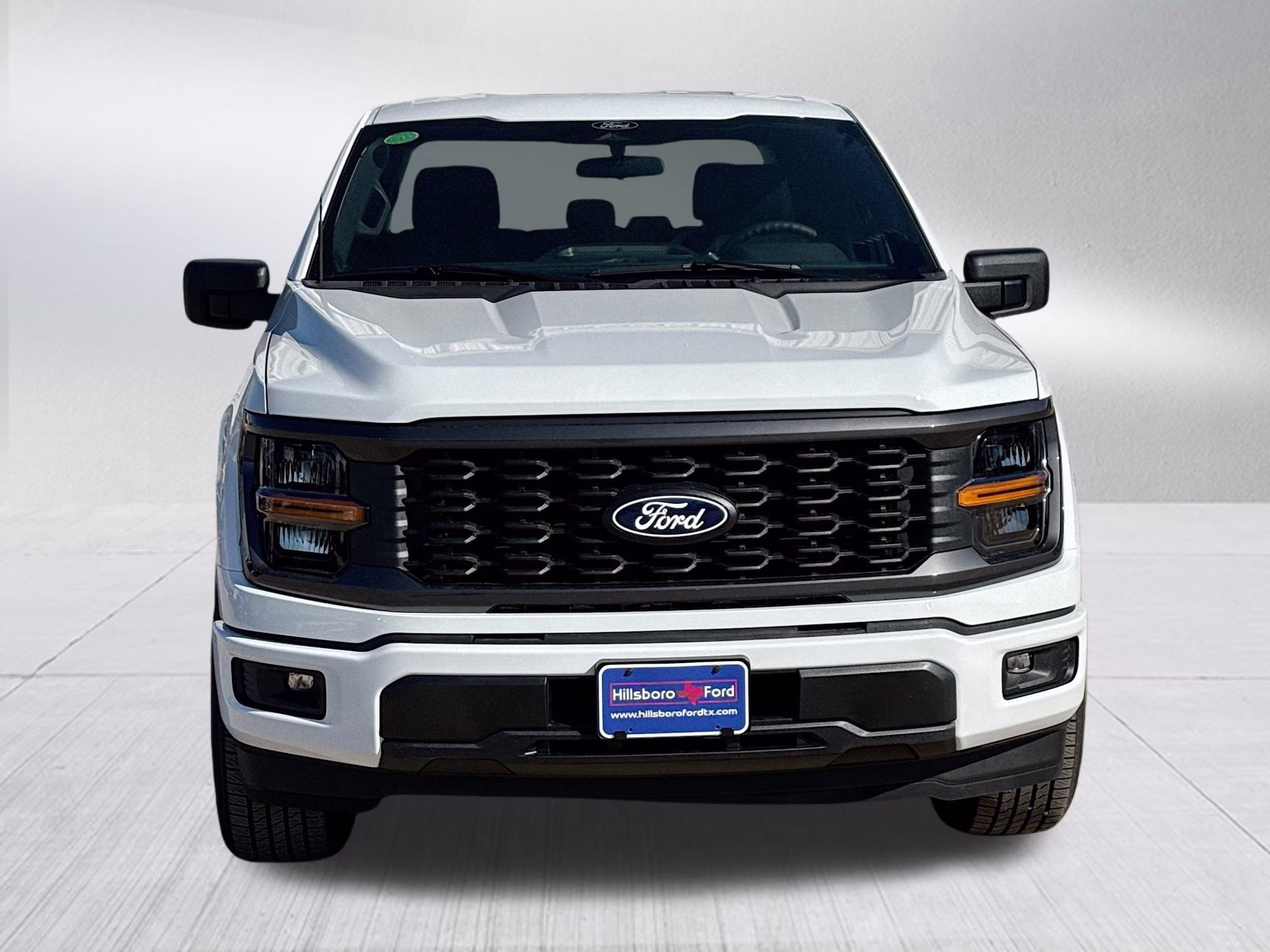 2025 Oxford White Ford F-150 STX RWD Truck