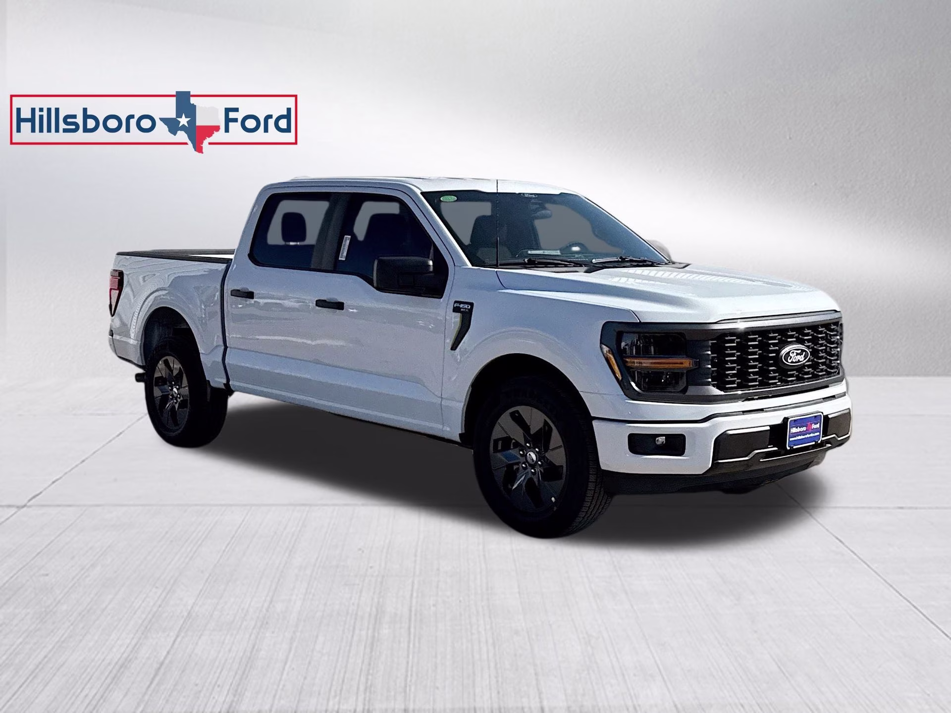 2025 Oxford White Ford F-150 STX RWD Truck