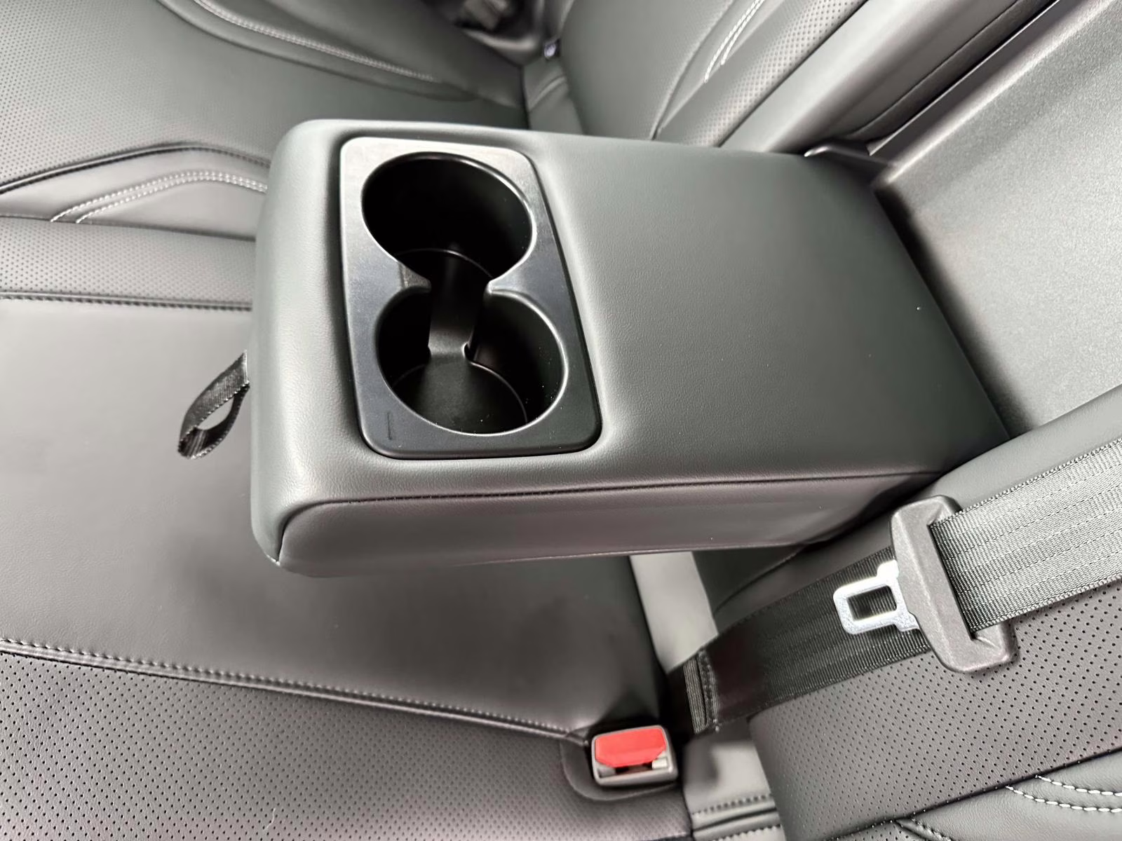 2024 Star White Metallic Tri-Coat Ford Mustang Mach-E Premium AWD AWD SUV