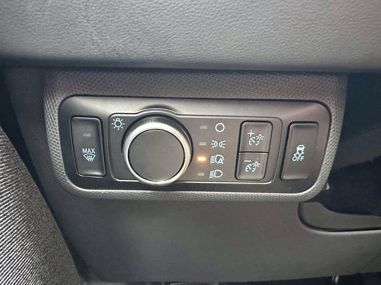 2024 Star White Metallic Tri-Coat Ford Mustang Mach-E Premium AWD AWD SUV