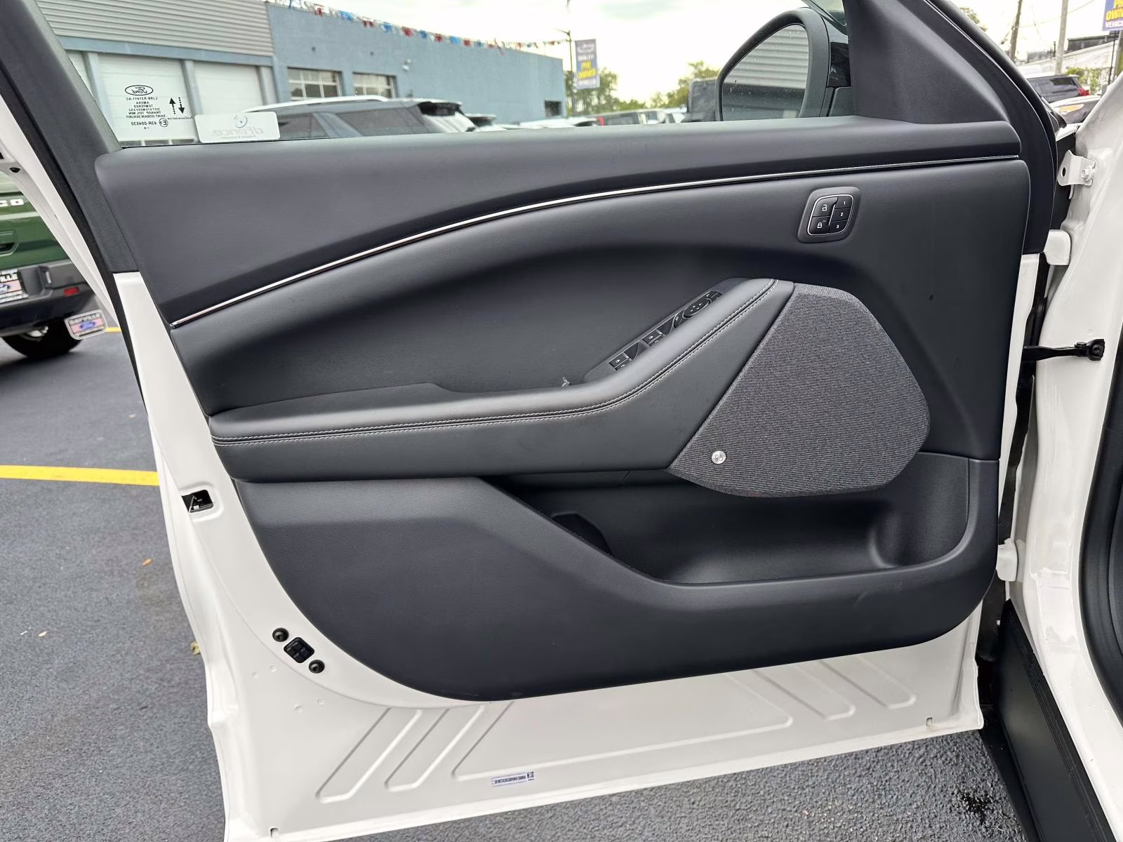 2024 Star White Metallic Tri-Coat Ford Mustang Mach-E Premium AWD AWD SUV