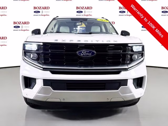 2025 White Metallic Ford Expedition Platinum 4X4 SUV