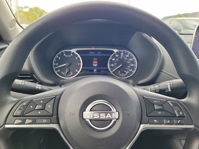 2025 Gun Metallic Nissan Sentra SV FWD Sedan