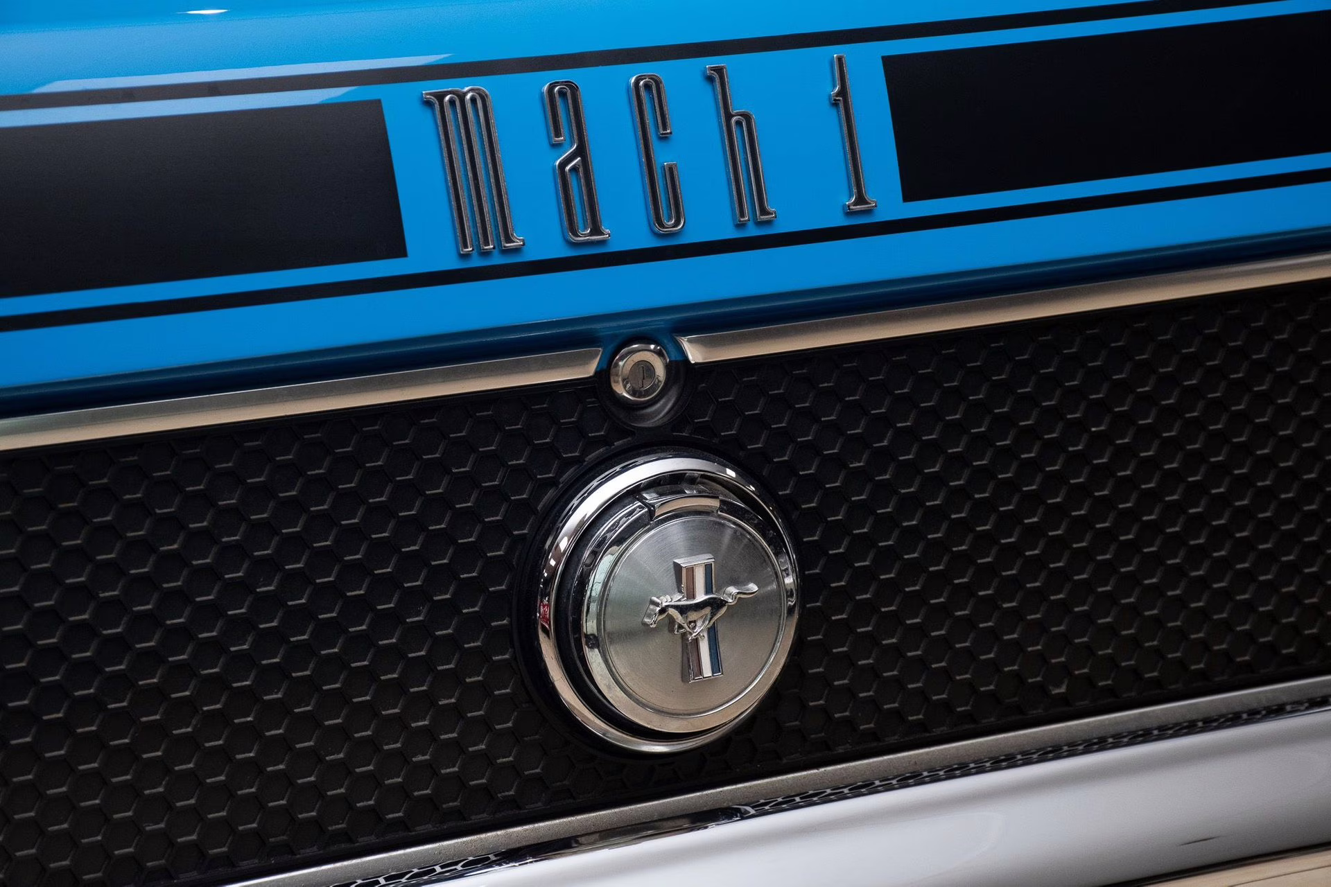 1970 Grabber Blue Ford Mustang